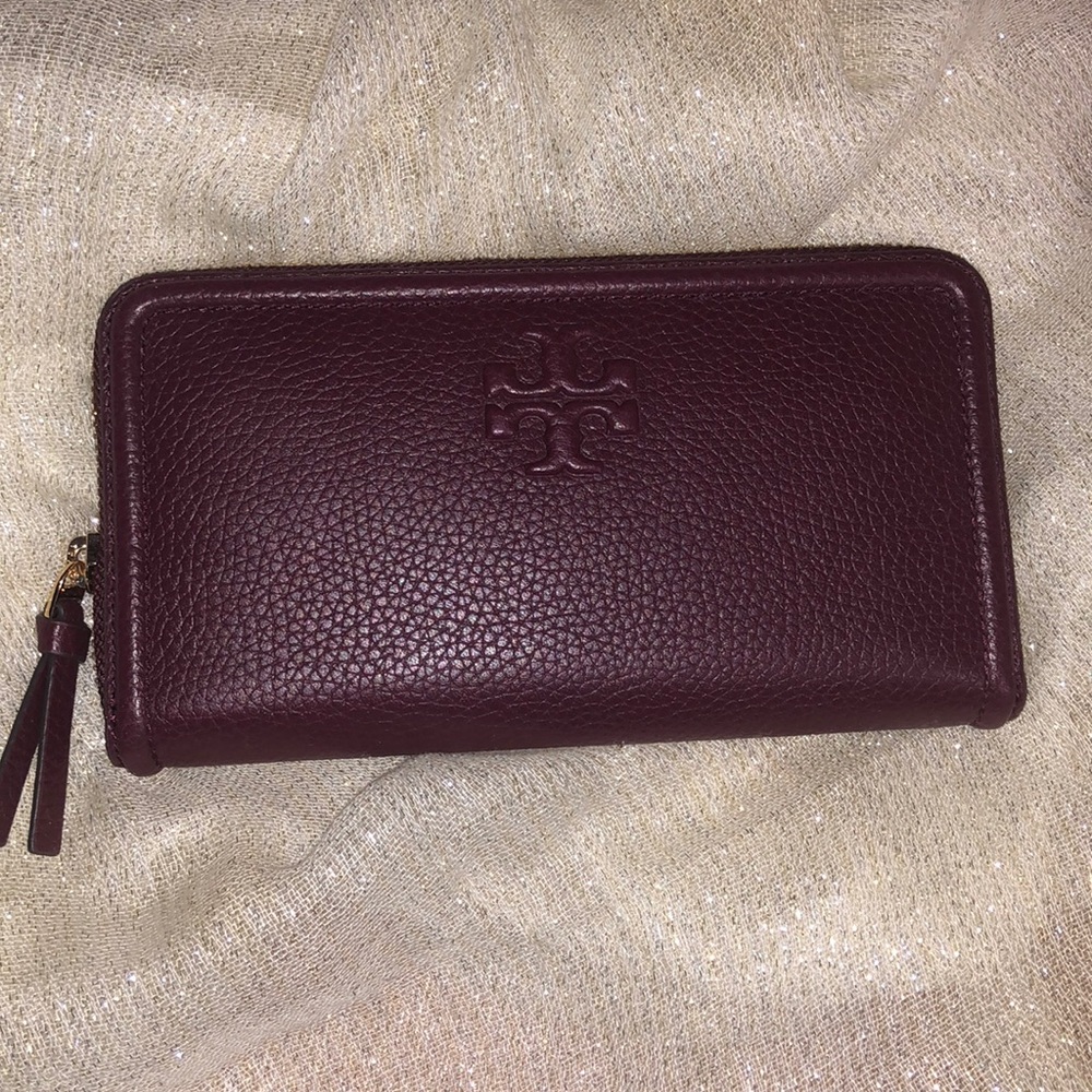 Tory Burch Thea Multi Gusset Continental Wallet